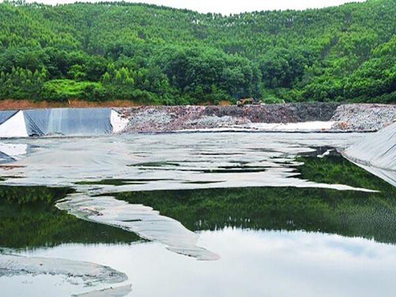 機(jī)織土工布在加固、防沖蝕等高韌性途中的應(yīng)用研究